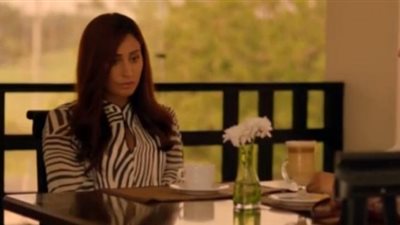 دينا الشريني تكتشف خيانة زوجها وزواجه عليها من مريم الخشت (صور)