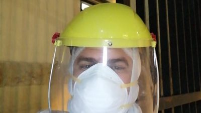 مسعف بكفر الشيخ: لم أقابل أطفالي منذ 45 يومًا خوفًا عليهم من فيروس كورونا (صور وفيديو)