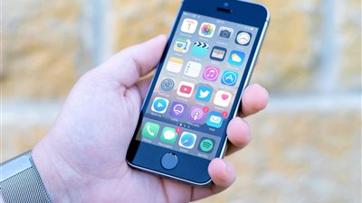 توقف تطبيقات iOS عن العمل في آيفون.. وفيس بوك توضح السبب