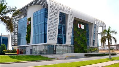 البنك التجاري الدولي يعلن مساهمته بـ7 ملايين دولار لإتاحة اختبارات كورونا ودعم الأسر المتضررة 