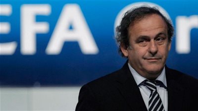 بلاتيني مهاجما إنفانتينو: حصلت على رئاسة فيفا بطرق انتهازية وعليك الاستقالة