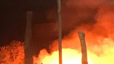 حريق هائل فى أسواق تحيا مصر بالغربية.. والحماية المدنية تحاول السيطرة (صور)