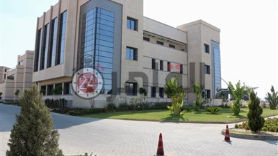 مدينة زويل تدعم مستشفى الأطفال الجامعي بمواد تعقيم تم تصنيعها بالمدينة