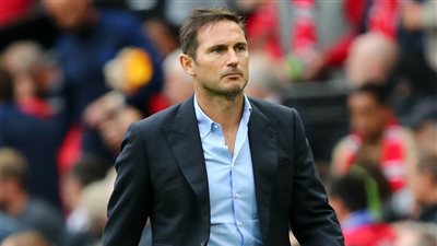 لامبارد يكشف أفضل 3 لاعبين واجههم خلال مسيرته الكروية