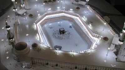 دعاء ختم القرآن في آخر الليالي الوترية لشهر رمضان من الحرم المكي (فيديو)