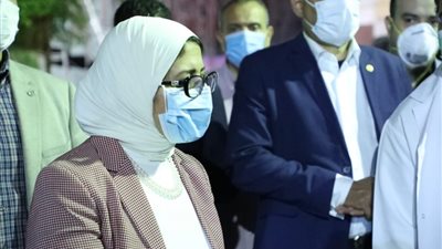 الصحة: ارتفاع حالات الشفاء من مصابي فيروس كورونا إلى 4807 وخروجهم من مستشفيات العزل والحجر الصحي