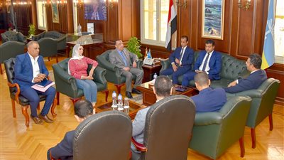 محافظ الإسكندرية يلتقي وفد المجلس القومي لحقوق الإنسان