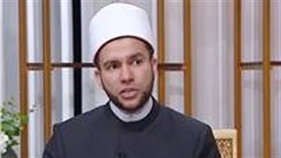 هل يجوز مسح السيدة على الحجاب أثناء الوضوء؟.. عالم أزهري يوضح