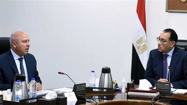 رئيس الوزراء ووزير