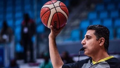 وائل إبراهيم ضمن القائمة النهائية لحكام كأس العالم لكرة السلة
