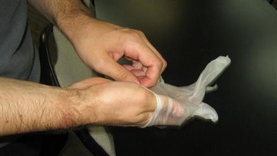 الهلال الأحمر يوجه نصائح للمواطنين بشأن الإسعافات الأولية للجروح والنزيف