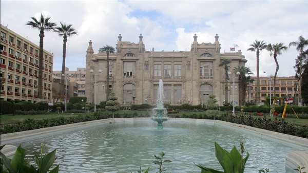 جامعة عين شمس - صورة