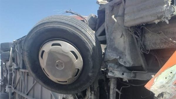 انقلاب أتوبيس بطريق