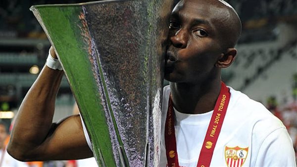 الكاميروني ستيفان