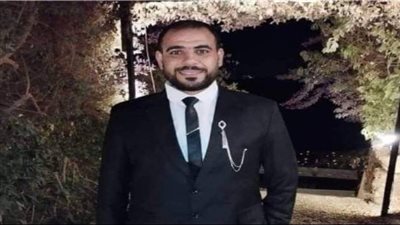 كان بيطفي حريق بمنزل عمه.. مصرع شاب صعقًا بالكهرباء في سوهاج | بث مباشر