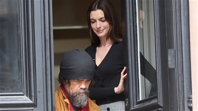 طرح أول تريلر لفيلم She Came to Me بطولة آن هاثاواي