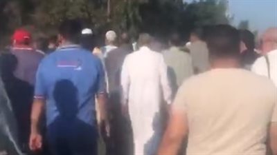 تشييع جنازة طالبة توفيت صعقًا بالكهرباء أثناء الاستحمام في حمام عام بمصيف بلطيم | بث مباشر