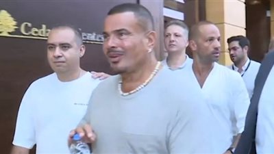 أنا اللي غلطان.. أول تعليق من عمرو دياب بعد غيابه 12 عاما عن إقامة الحفلات في لبنان