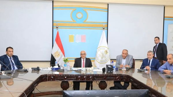 متابعة وزير التعليم