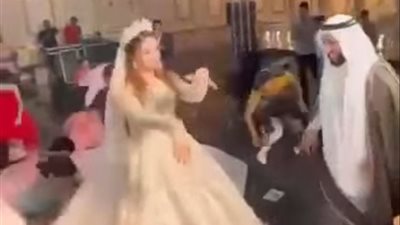 كبّر بنتنا.. أول تعليق من شقيقة العروس المصرية صاحبة زفاف العريس الخليجي: مسافرين بكرة تركيا ومش فارق معانا الناس 