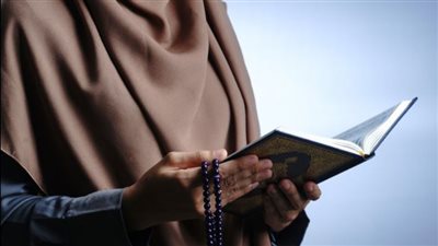 دعاء قبل النوم يبعد الشيطان.. باسمِكَ ربِّي وَضعتُ جَنبي وبِكَ أرفعُهُ 