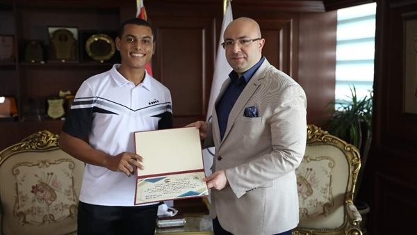 جانب من التكريم 