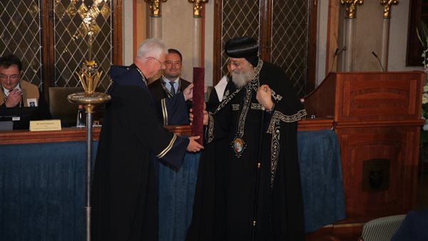 البابا تواضروس الثاني