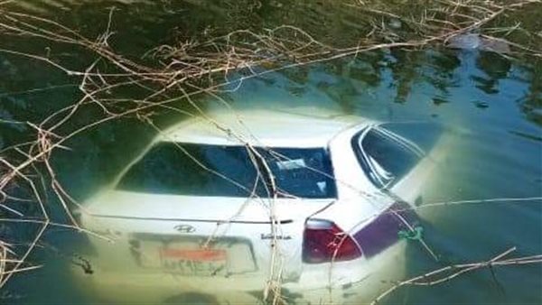 انقلاب سيارة بترعة