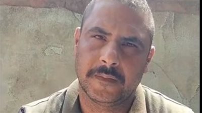 أب يستغيث من عجزه عن توفير علاج لنجله بالمنوفية: دخلي محدود وعلاج ابني بـ 500 جنيه في الأسبوع| بث مباشر