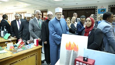 افتتاح معرض لجامعة الأزهر تحت شعار بيئتنا حياتنا