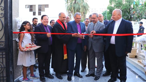 الاحتفال بتجديدات