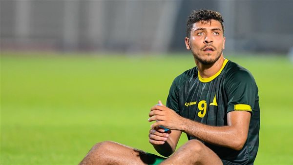مدرب الخليج يطلب تجهيز محمد شريف لمواجهة الاتفاق في الدوري السعودي