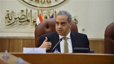 هيئة الدواء ترفض تسجيل مادة دوائية خاصة بارتخاء عضلات الرحم | خاص