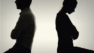 طلاق النوم.. تعرف على تأثير البقاء في غرف منفصلة على العلاقات