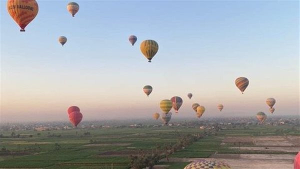 رحلات البالون الطائر