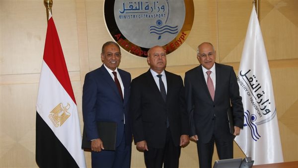 جانب من توقيع المذكرة