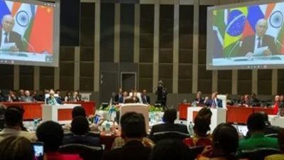 لإنهاء هيمنة الدولار.. مصر تنضم للبريكس بداية من يناير المقبل| بث مباشر