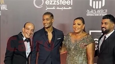  محمد رمضان وهالة صدقي.. وصول نجوم وصناع مسلسل جعفر العمدة لـ حفل مهرجان القاهرة للدراما