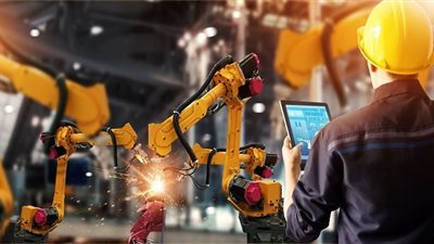 خبير تحول رقمي: مشاركة الدولة في القطاعات الصناعية بنسبة 20% يدعم الاقتصاد