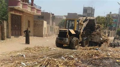 الوحدات المحلية تواصل حملات النظافة ورفع المخلفات بالمنيا