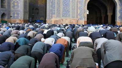 ما حكم قول سبوح قدوس رب الملائكة والروح في الركوع؟.. الإفتاء تجيب 