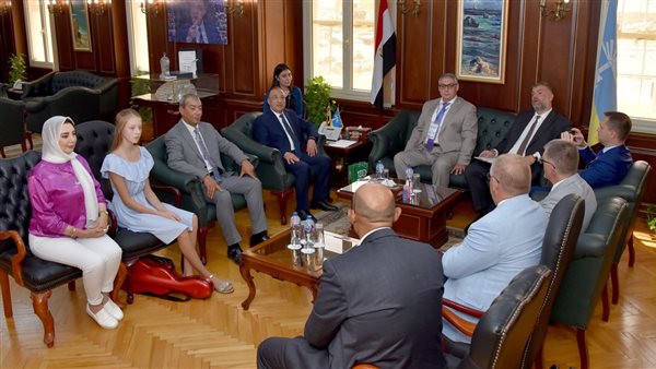 زيارة قنصل عام روسيا