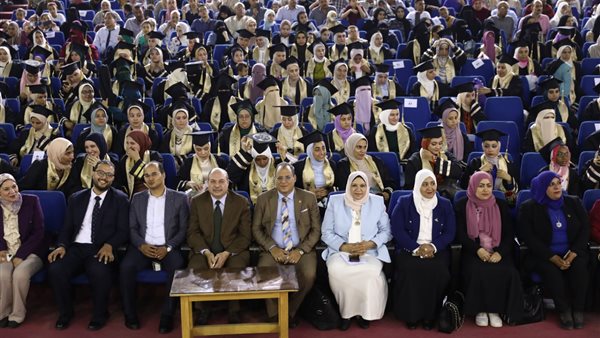 خريجات الدفعة 30