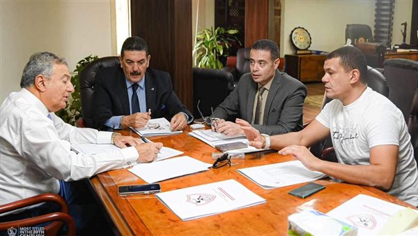 اللجنة الثلاثية لـ