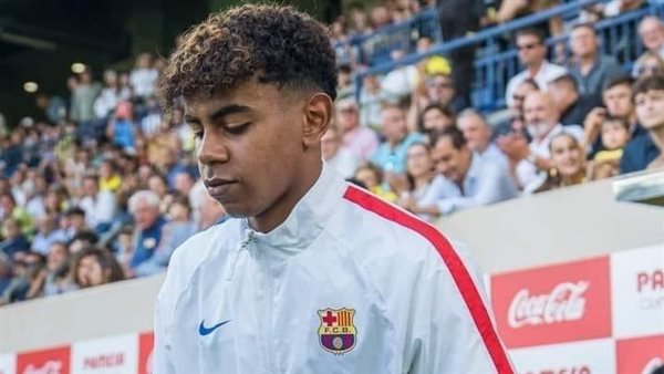 لامين يامال لاعب