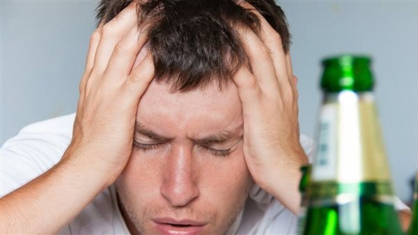 احتواء على نسبة كحول