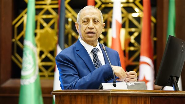  الدكتور إسماعيل