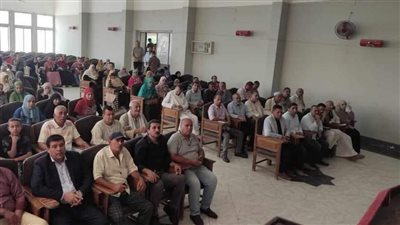 عقد جلسات تشاورية لاستعراض متطلبات المواطنين من مشروعات الخطة الاستثمارية في مركزين بالمنيا