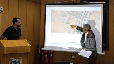 محافظ المنيا يوافق على إنهاء إجراءات تقنين 10 حالات بالظهير الصحراوي الشرقي والغربي