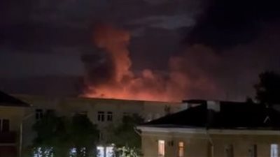  الطوارئ الروسية: تضرر 4 طائرات من طراز إيل-76 جراء هجوم أوكراني على مطار بسكوف